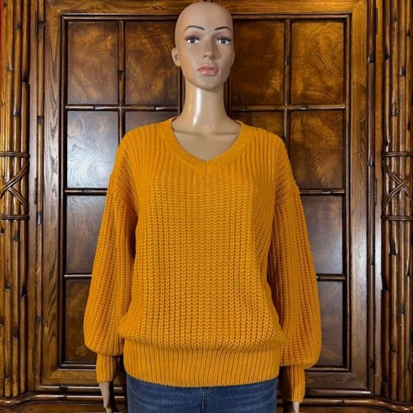 NWOT Sun Yellow Shaker Knit Vneck Balloon Sleeve Sweater - Picture 1 of 15